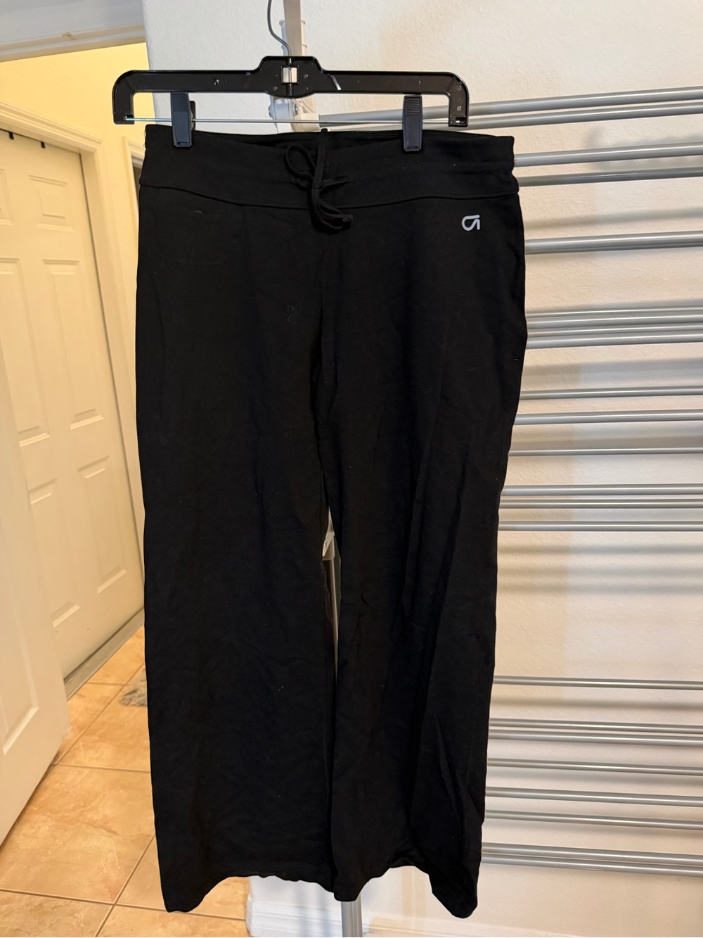 GAP Black Drawstring Yoga Pants with Small Logo